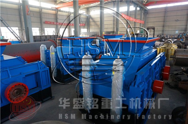 風(fēng)化巖破碎機(jī)